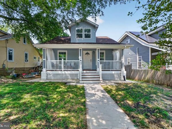 3615 EASTERN AVENUE , MOUNT RAINIER, MD 20712
