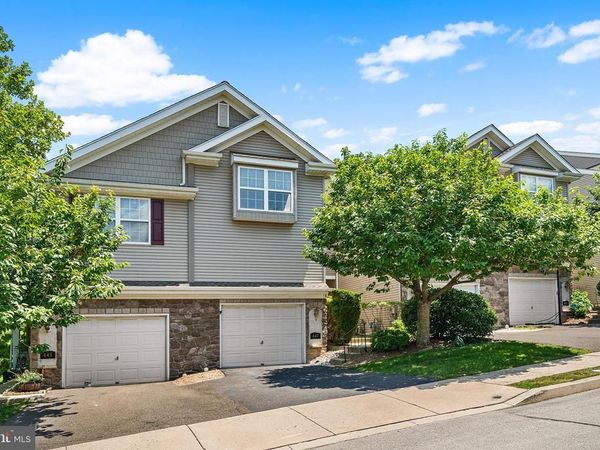 447 FORT HILL CIRCLE , FORT WASHINGTON, PA 19034