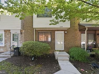 1204 BRETHOUR COURT , STERLING, VA 20164