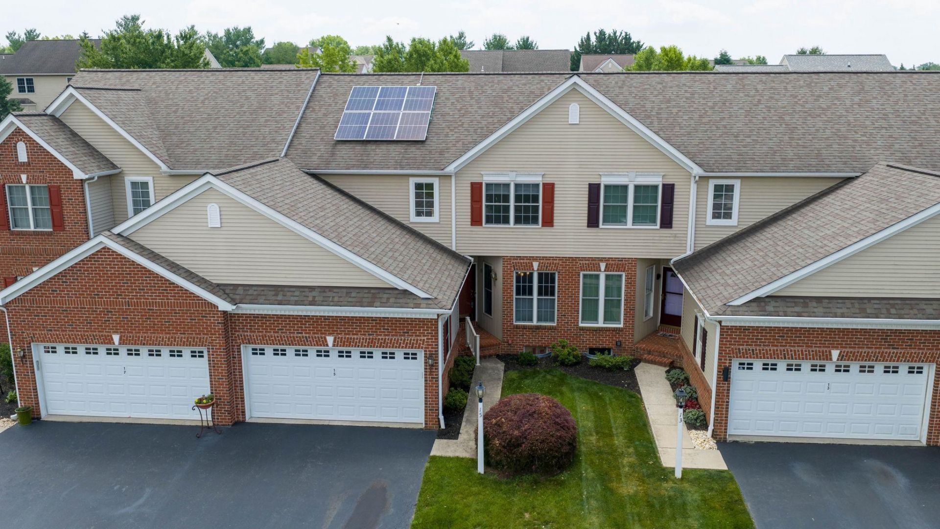 15 WEAVER AVENUE, EPHRATA, PA 17522
