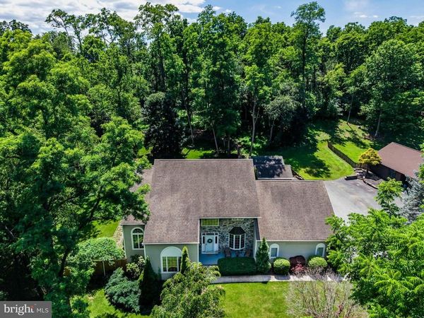 176 RICHLAND ROAD, CARLISLE, PA 17015