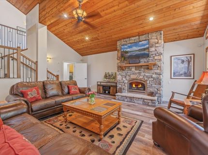 11442 Chalet Road, Truckee, CA 96161 Photo