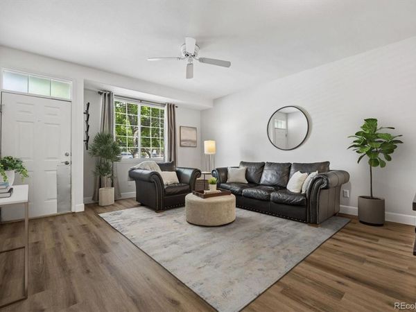 9653 W Chatfield Avenue, Unit B, Littleton, CO 80128