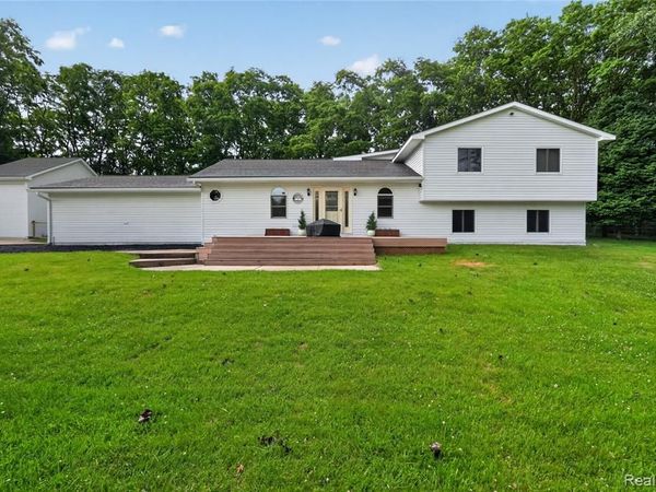 8655 Joey Drive, Putnam Twp, MI 48169