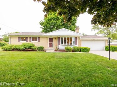 1156 Bielby Street, Waterford Twp, MI 48328