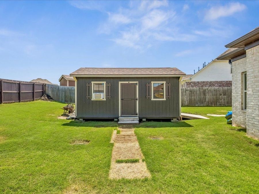 Property Image 37