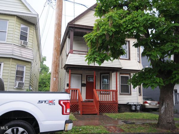 833 Grant Avenue, Unit 1, Schenectady, NY 12307