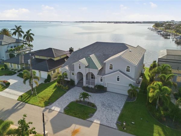 2139 PALM TREE DRIVE, PUNTA GORDA, FL 33950