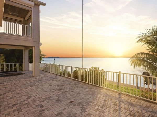 2139 PALM TREE DRIVE, PUNTA GORDA, FL 33950