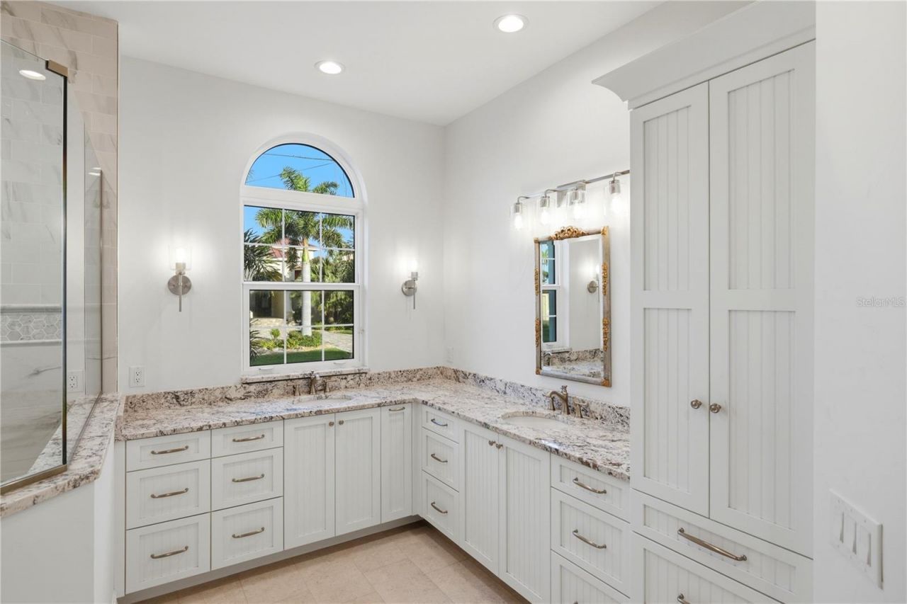 2139 Palm Tree Drive, Punta Gorda, FL 33950 Photo