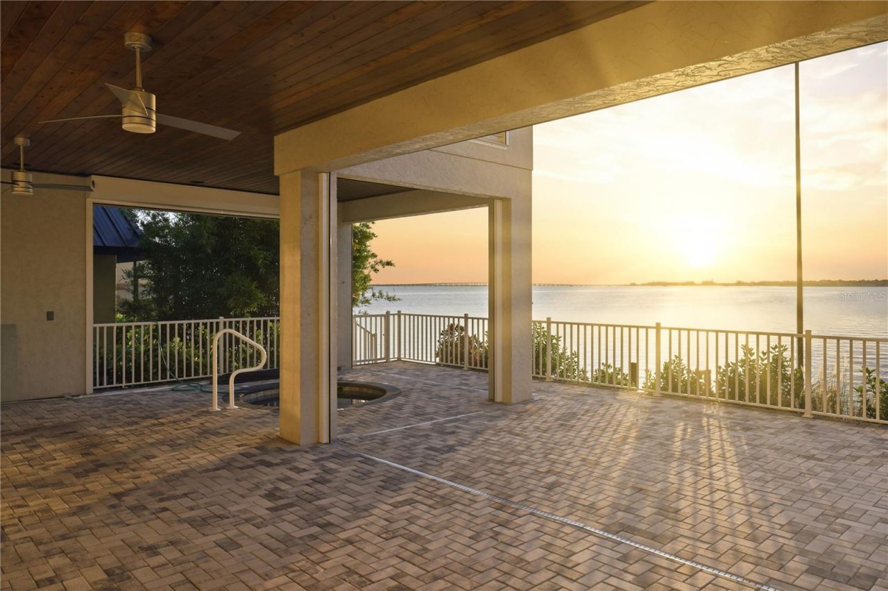 2139 Palm Tree Drive, Punta Gorda, FL 33950 Photo
