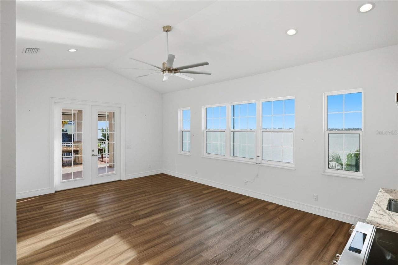 2139 Palm Tree Drive, Punta Gorda, FL 33950 Photo