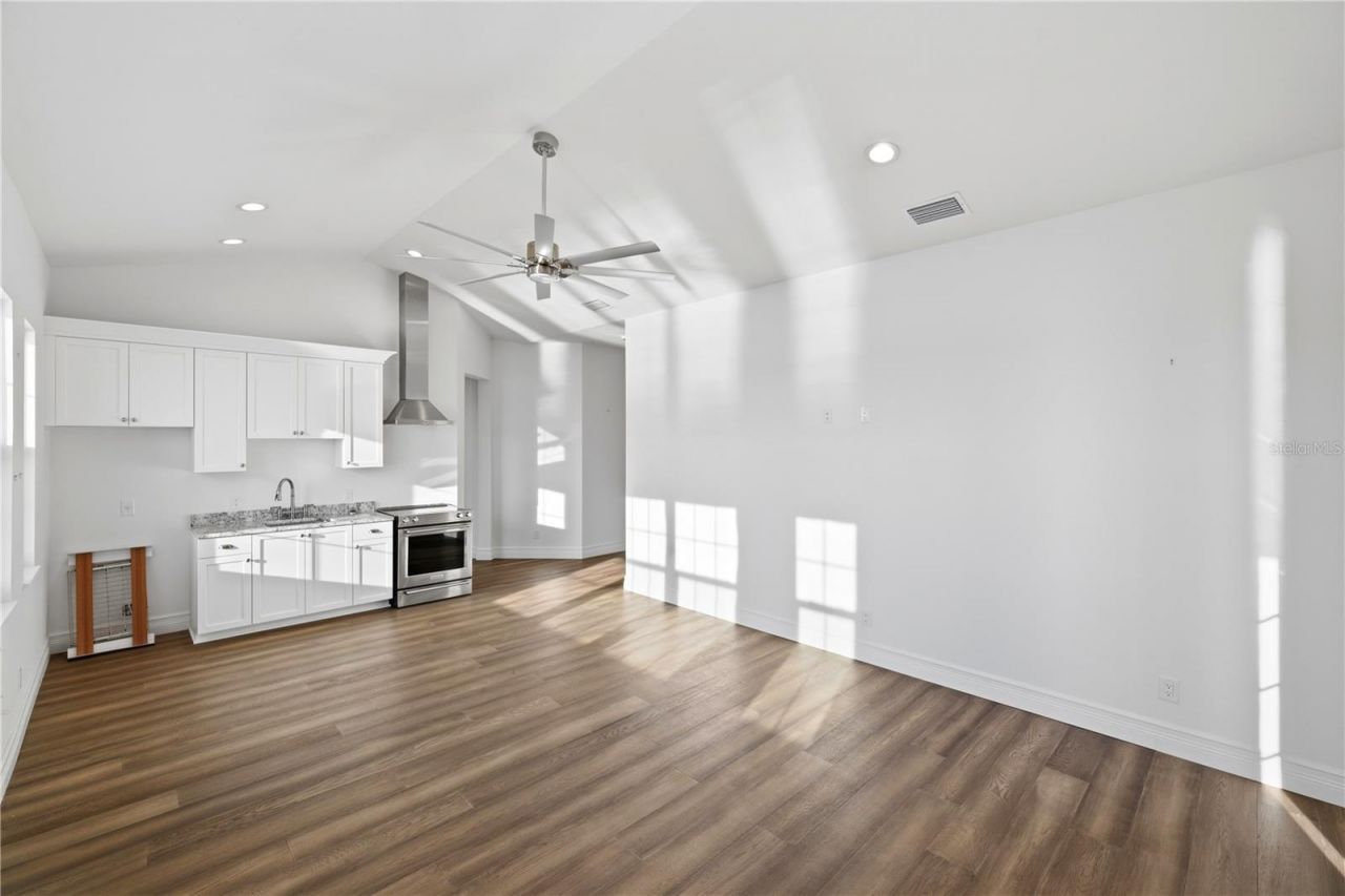2139 Palm Tree Drive, Punta Gorda, FL 33950 Photo