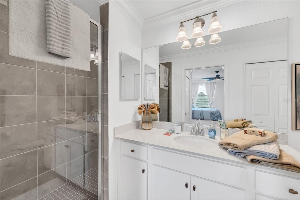 18114 Gawthrop Drive , Unit 201, Lakewood Ranch, FL 34211 Photo