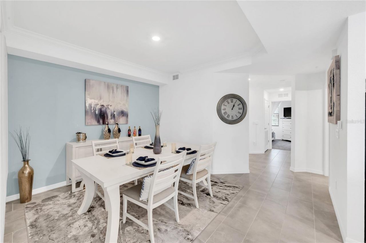 18114 Gawthrop Drive , Unit 201, Lakewood Ranch, FL 34211 Photo
