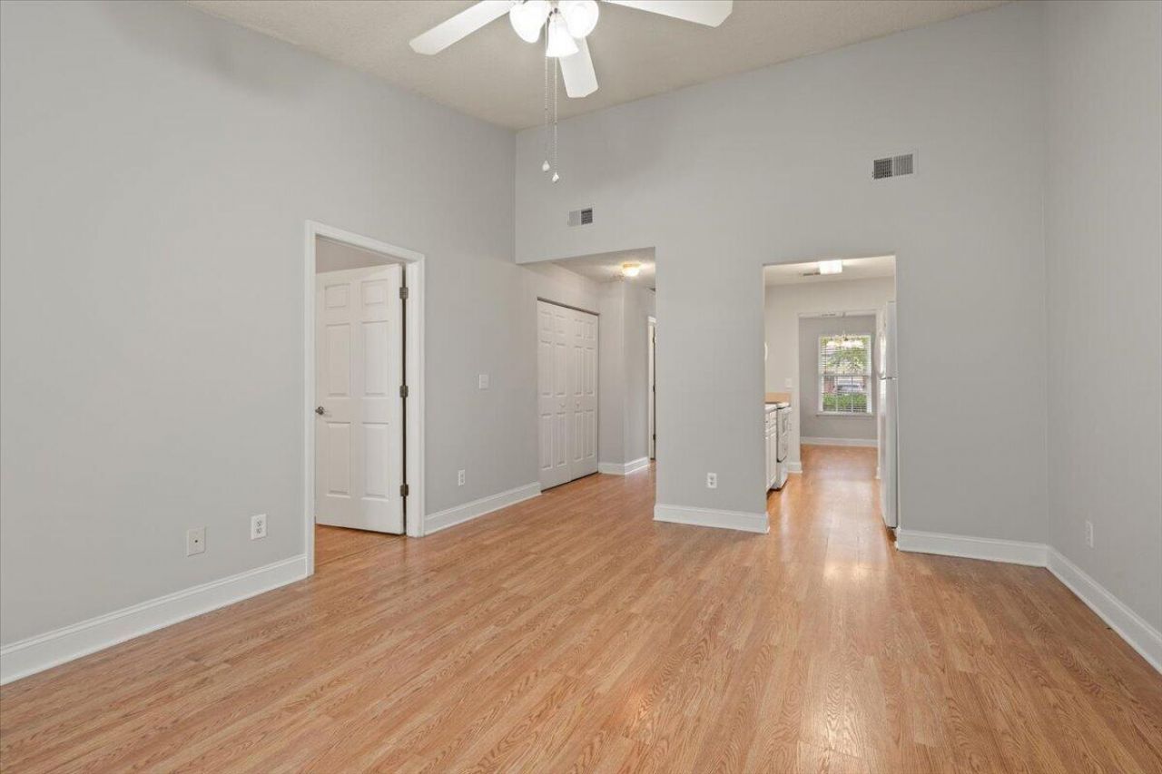 1373 Pinnacle Lane Photo 12