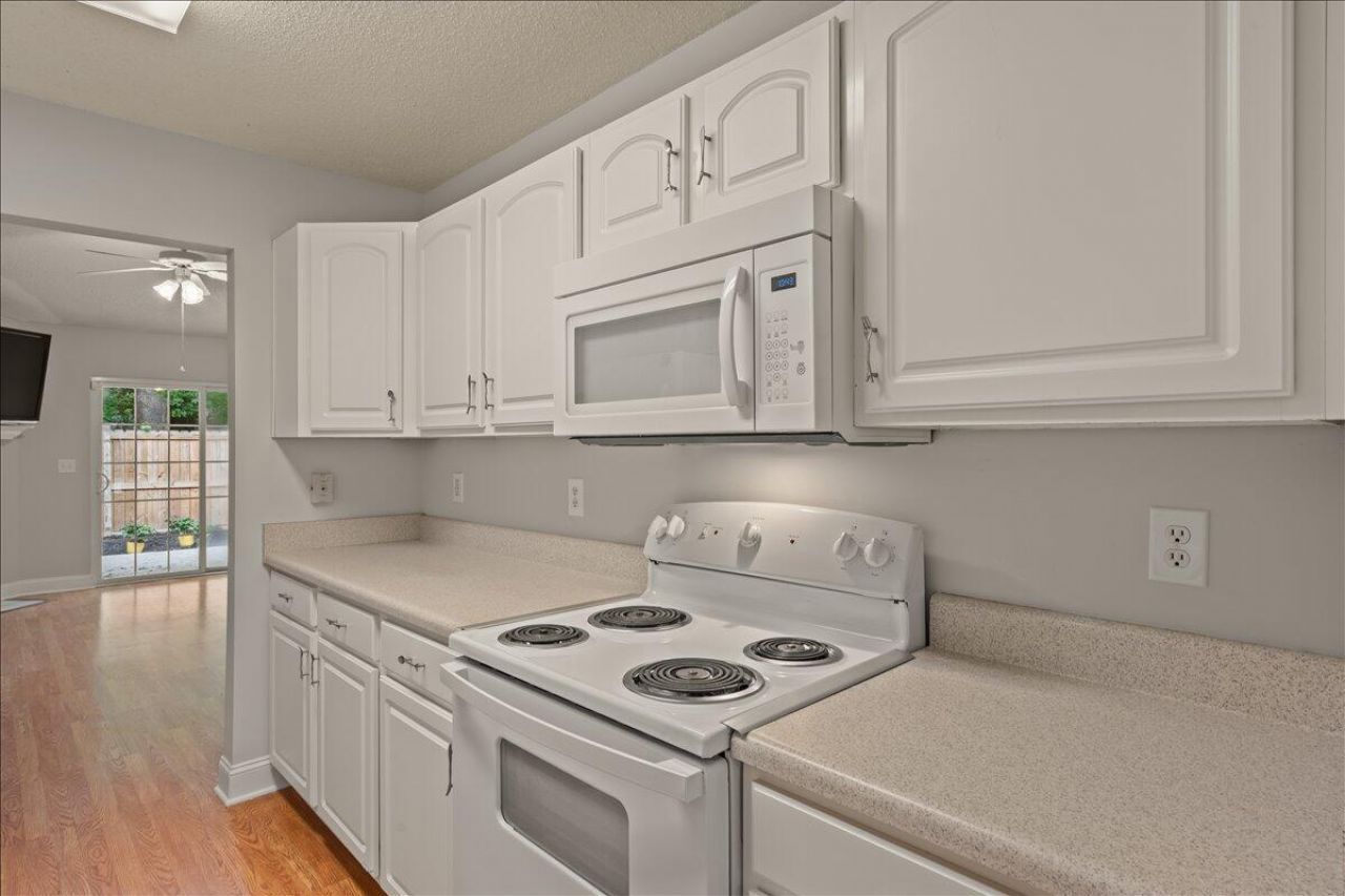 1373 Pinnacle Lane Photo 19