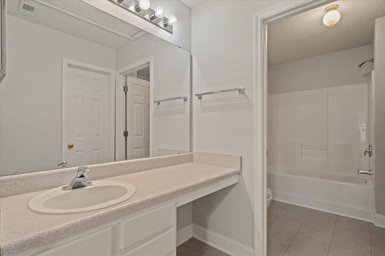 1373 Pinnacle Lane Photo 26