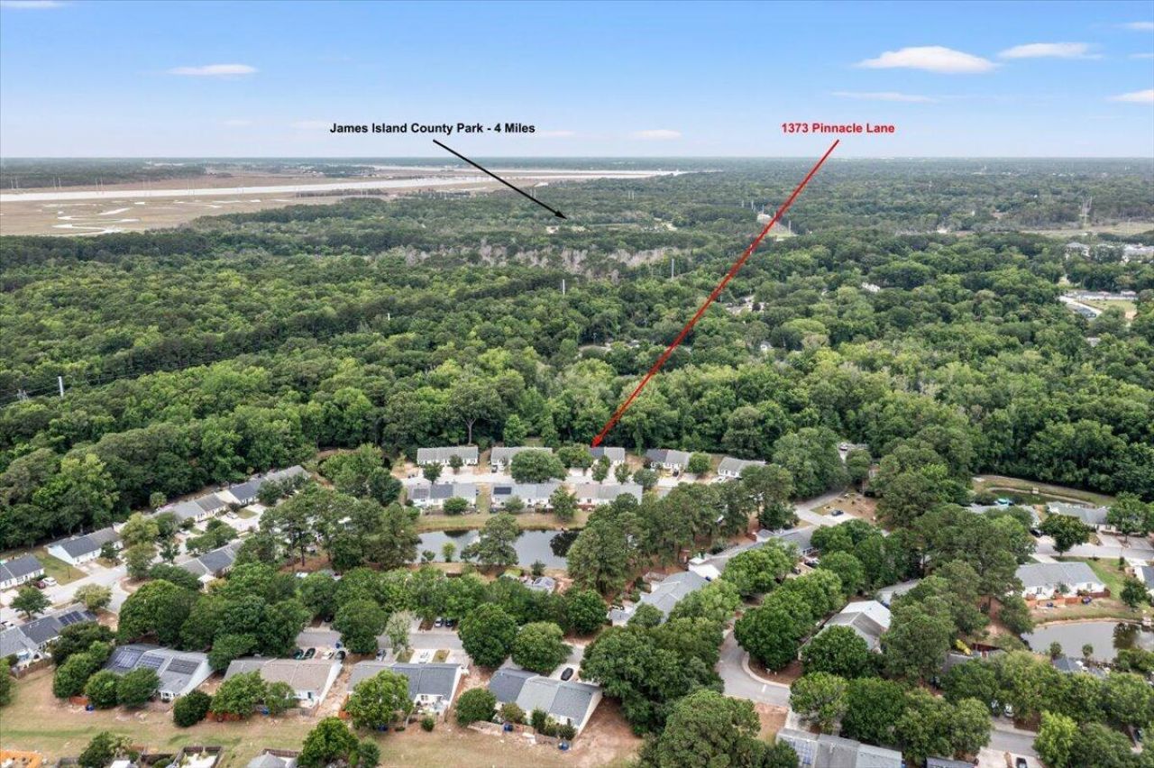 1373 Pinnacle Lane Photo 30