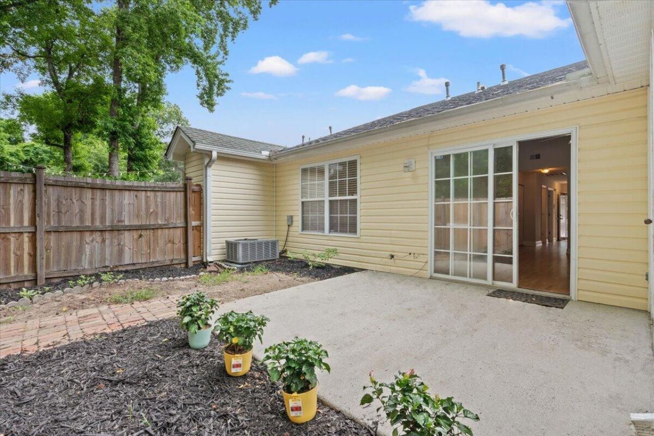 1373 Pinnacle Lane Photo 36