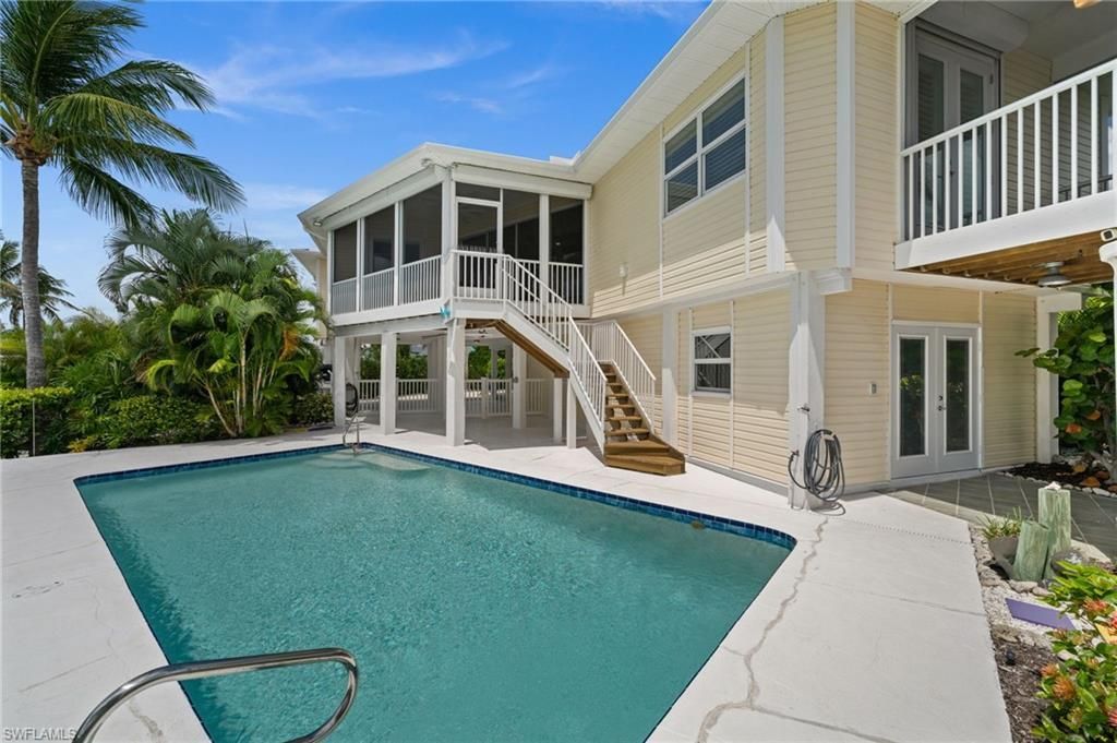 2315 Cherimoya Ln, Saint James City, FL 33956 Photo