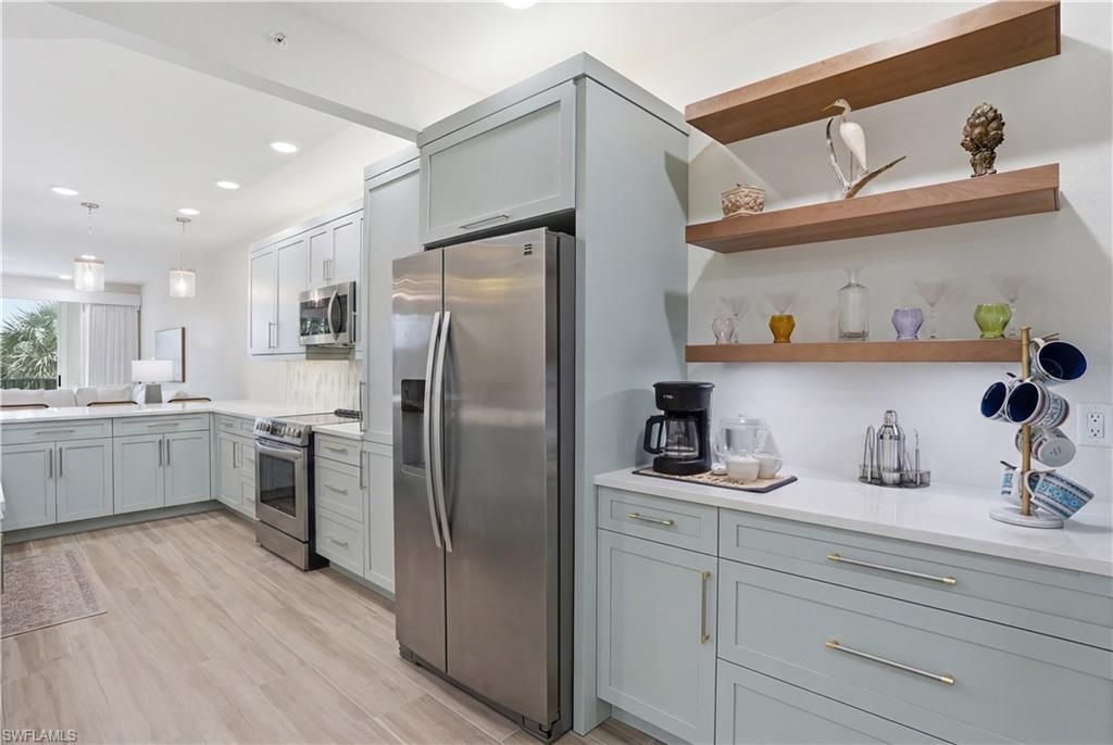 7671 Pebble Creek Cir, Unit 204, Naples, FL 34108 Photo