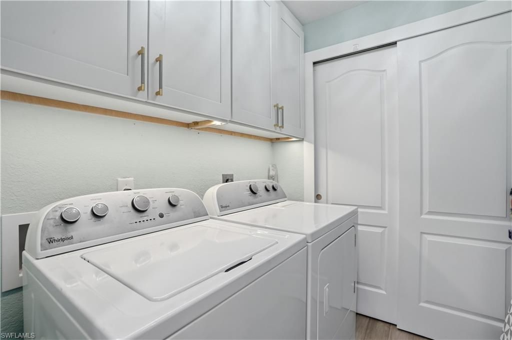 7671 Pebble Creek Cir, Unit 204, Naples, FL 34108 Photo