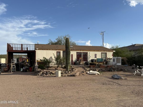 3805 W DYNAMITE Boulevard, Phoenix, AZ 85083