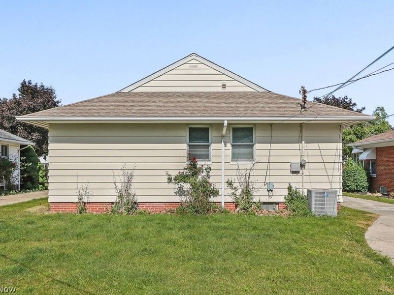 4557 W 223rd Street , Fairview Park, OH 44126 Photo 31