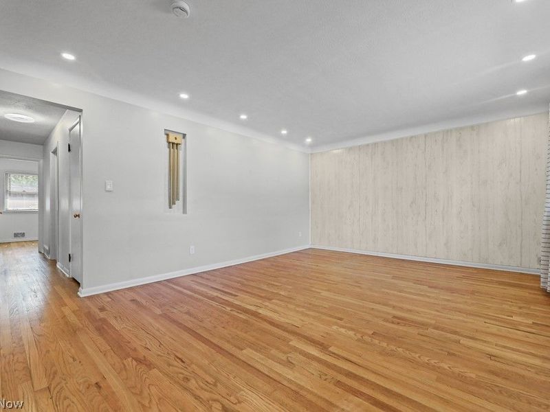 4557 W 223rd Street , Fairview Park, OH 44126 Photo 7