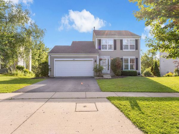 1807 Van Dyke Lane , Carpentersville, IL 60110