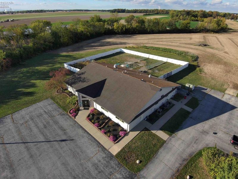 1800 W McPherson Highway, Clyde, OH 43410 Photo 16