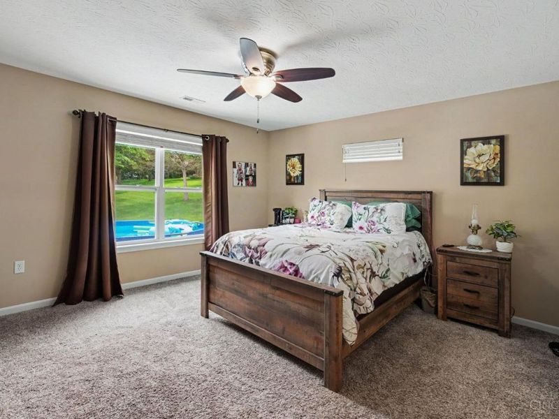 78 Thornhill Drive, Hamilton, OH 45013 Photo 12