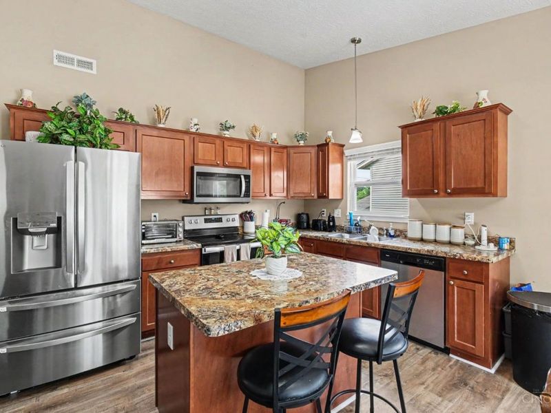 78 Thornhill Drive, Hamilton, OH 45013 Photo 9
