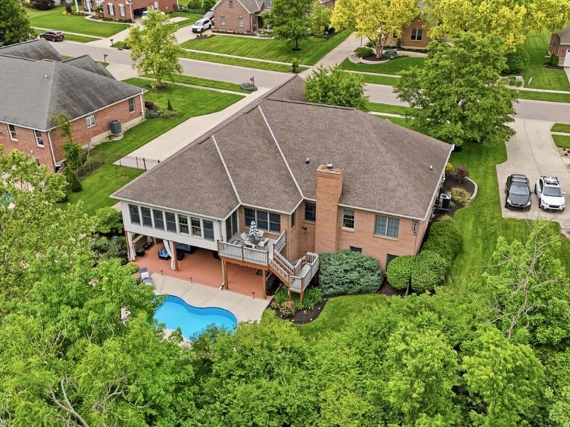 7537 Nordan Drive, West Chester, OH 45069 Photo 2