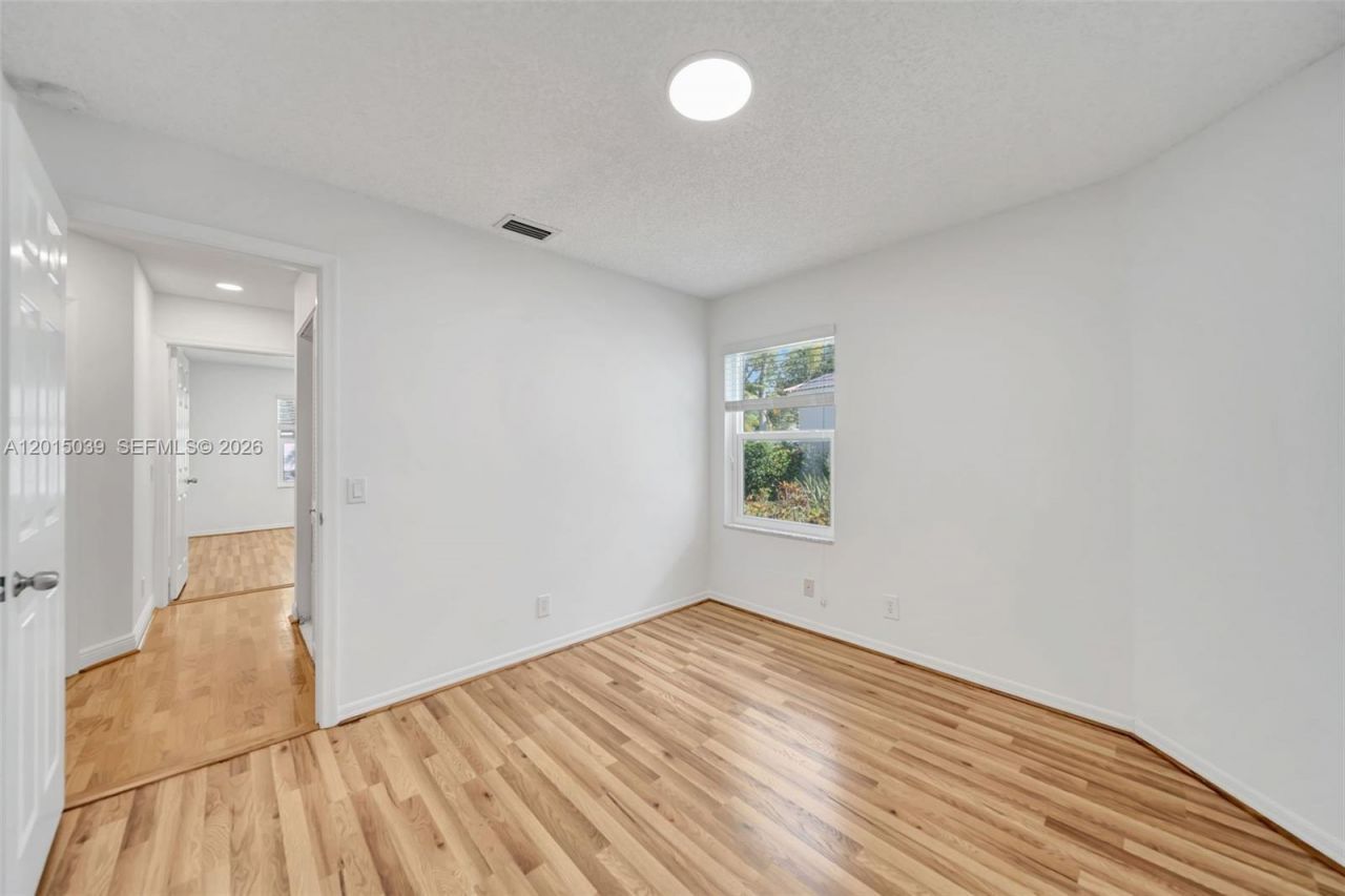 941 Briar Ridge Rd , Weston, FL 33327 Photo