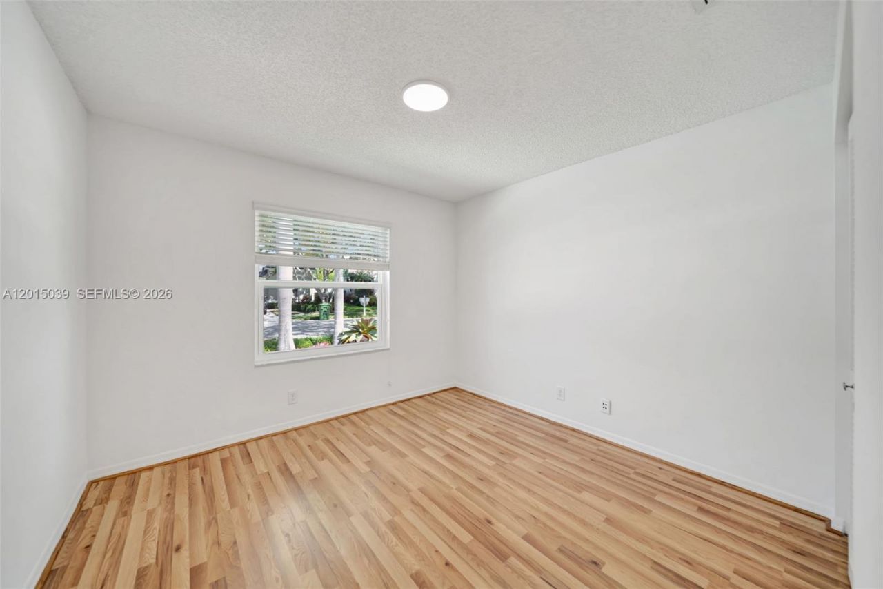 941 Briar Ridge Rd , Weston, FL 33327 Photo