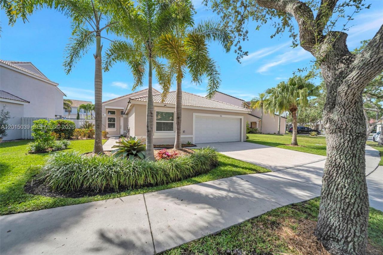 941 Briar Ridge Rd , Weston, FL 33327 Photo