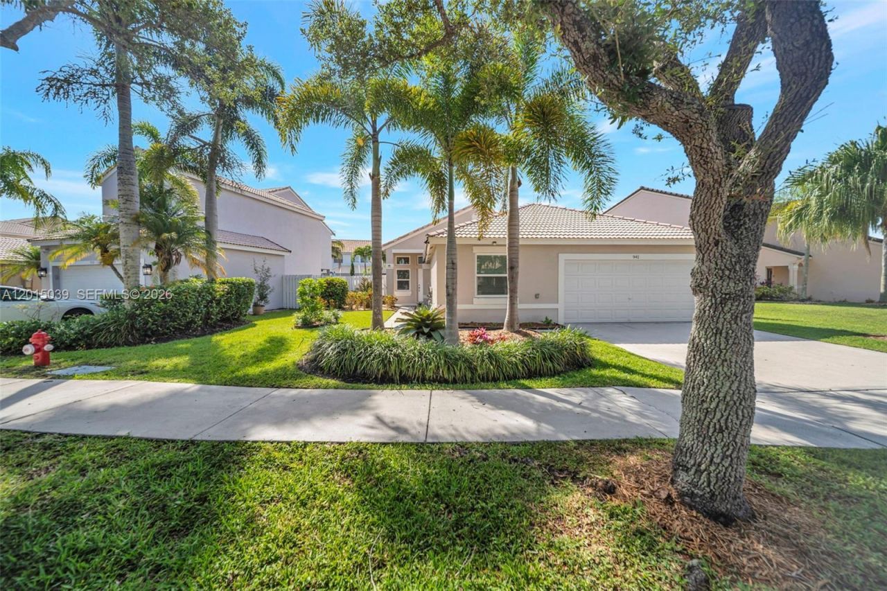 941 Briar Ridge Rd , Weston, FL 33327 Photo