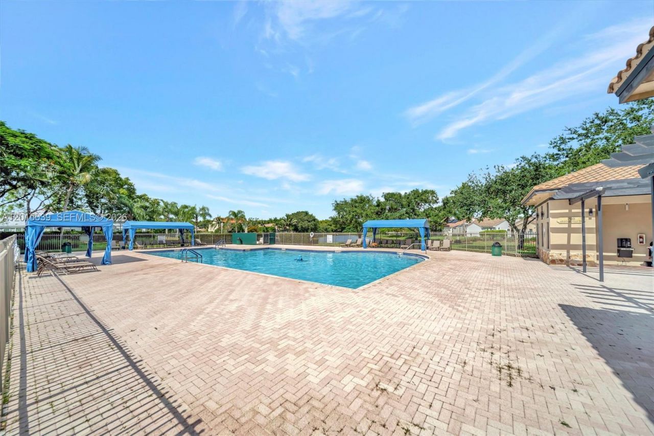 941 Briar Ridge Rd , Weston, FL 33327 Photo