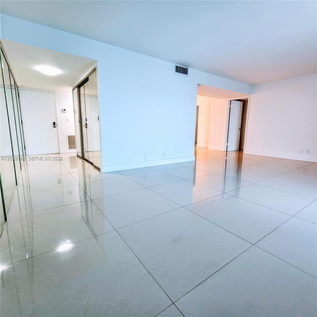 18181 NE 31st Ct, Unit 1910, Aventura, FL 33160 Photo