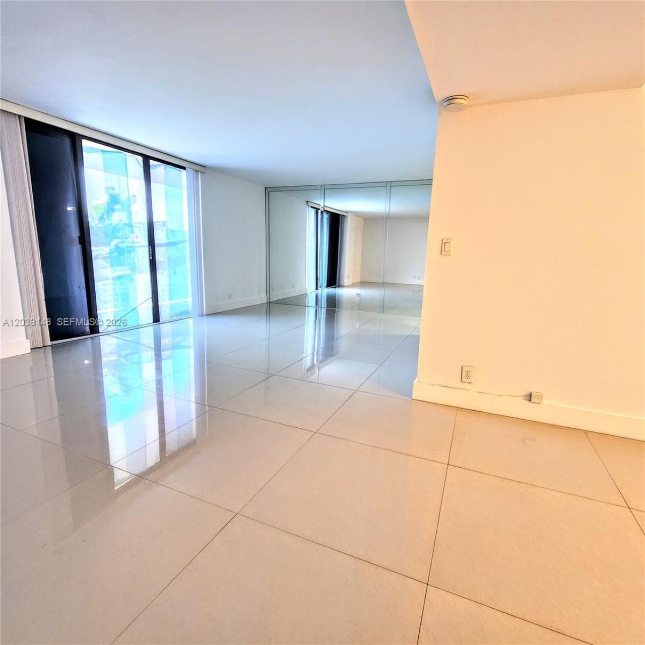 18181 NE 31st Ct, Unit 1910, Aventura, FL 33160 Photo