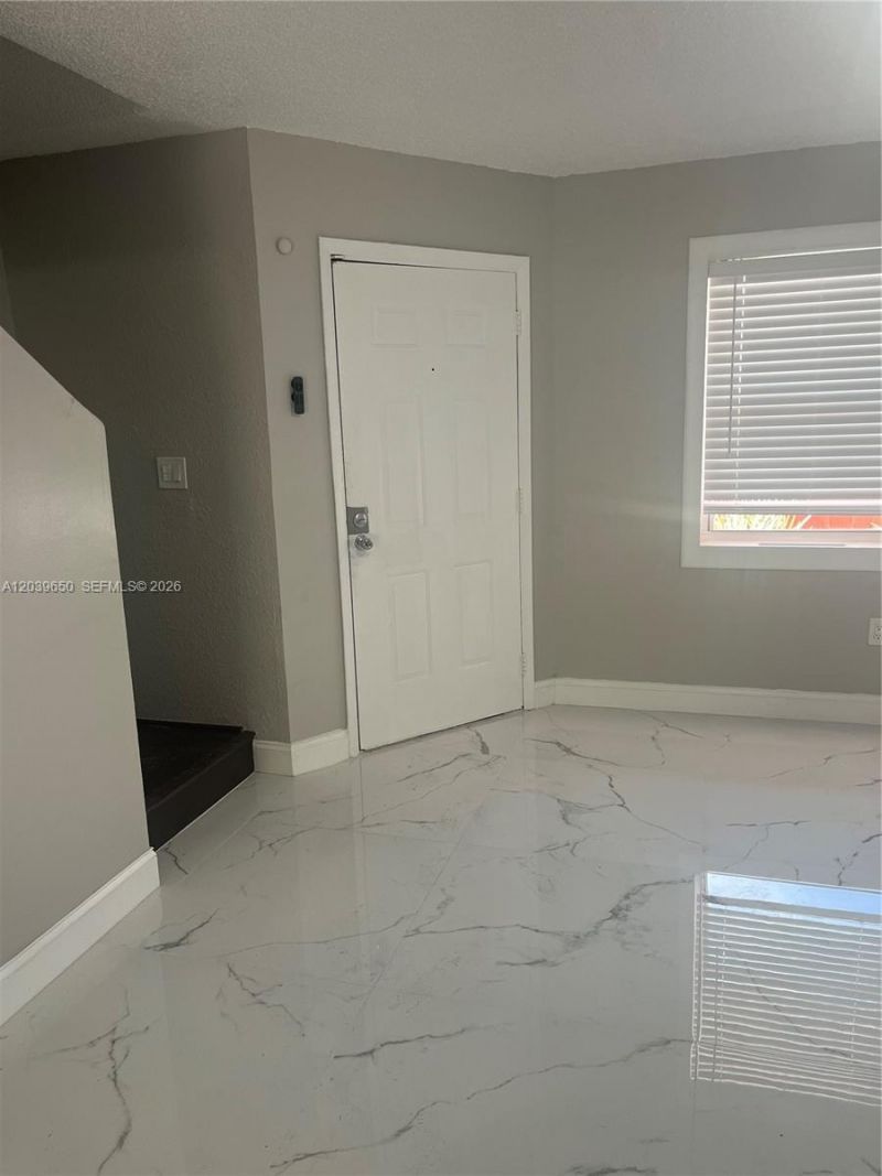 5909 SW 36th Ct , Unit 14, Davie, FL 33314 Photo