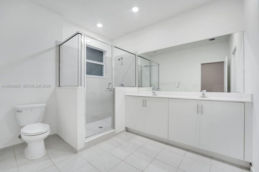 2615 SE 11th St, Unit 2615, Homestead, FL 33035 Photo