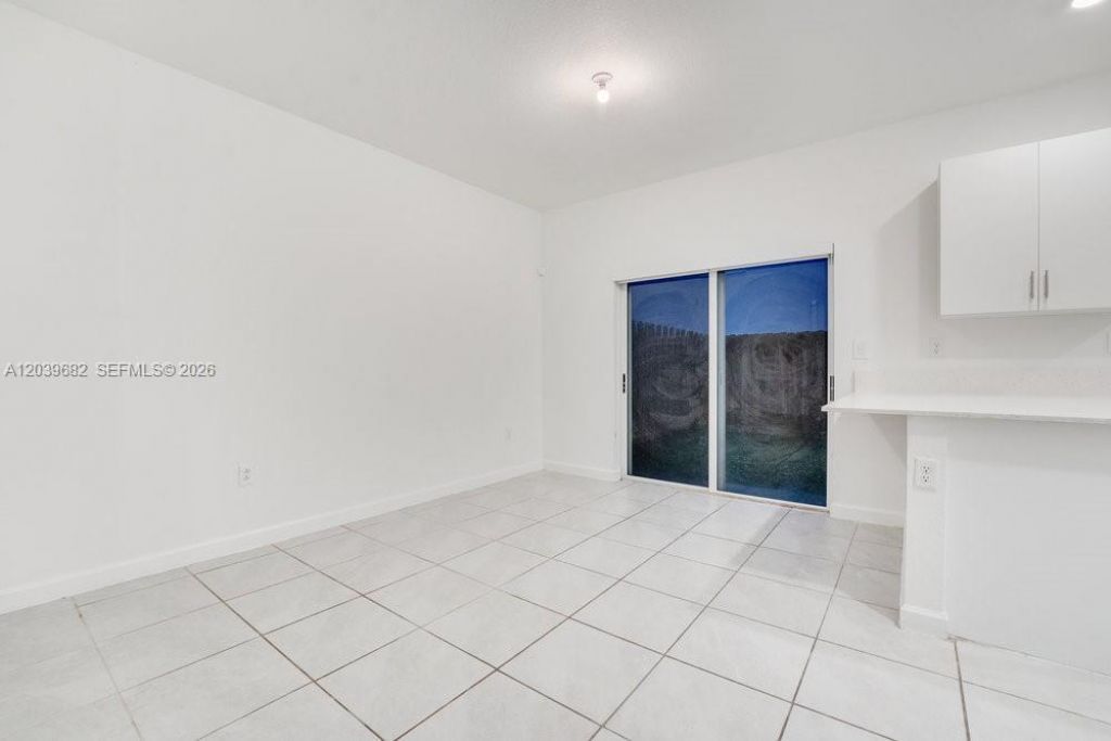 2615 SE 11th St, Unit 2615, Homestead, FL 33035 Photo