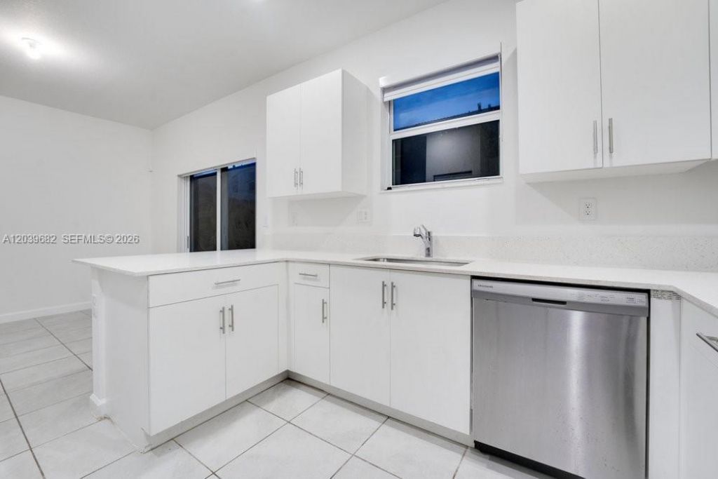 2615 SE 11th St, Unit 2615, Homestead, FL 33035 Photo