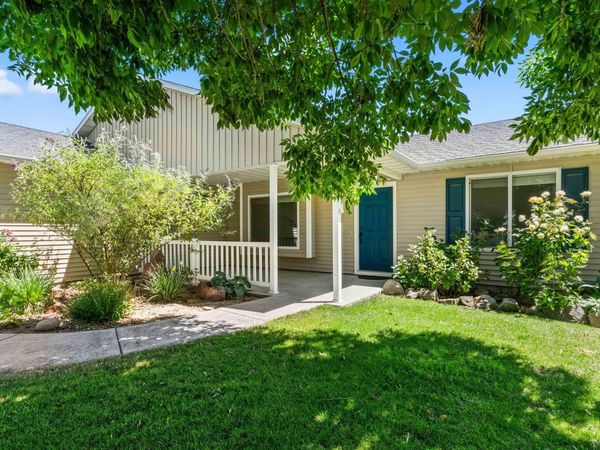 6419 E Crestley, Nampa, ID 83687