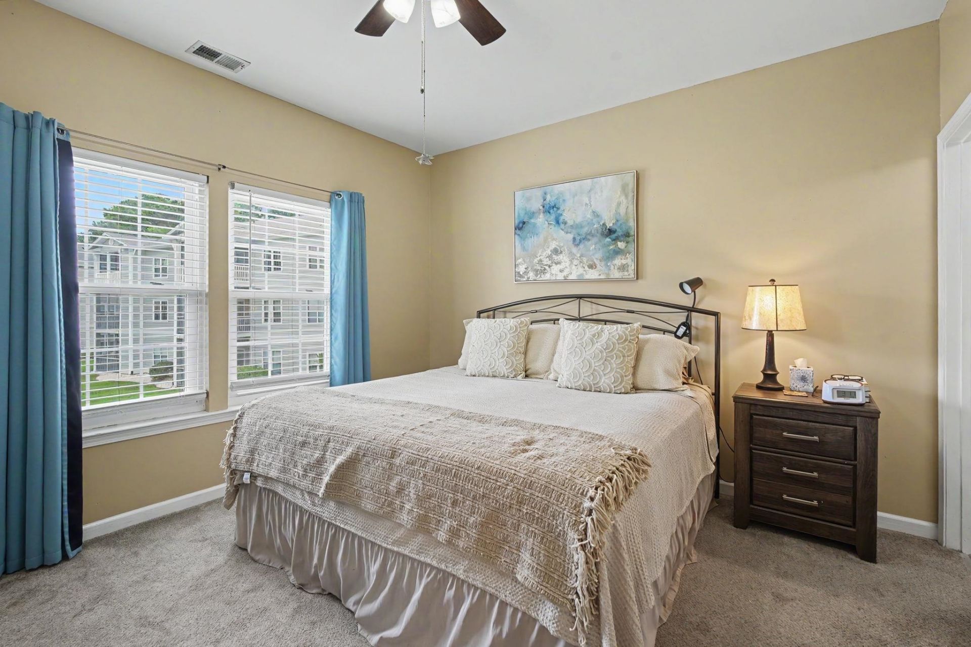 2478 Coastline Ct. Photo 15