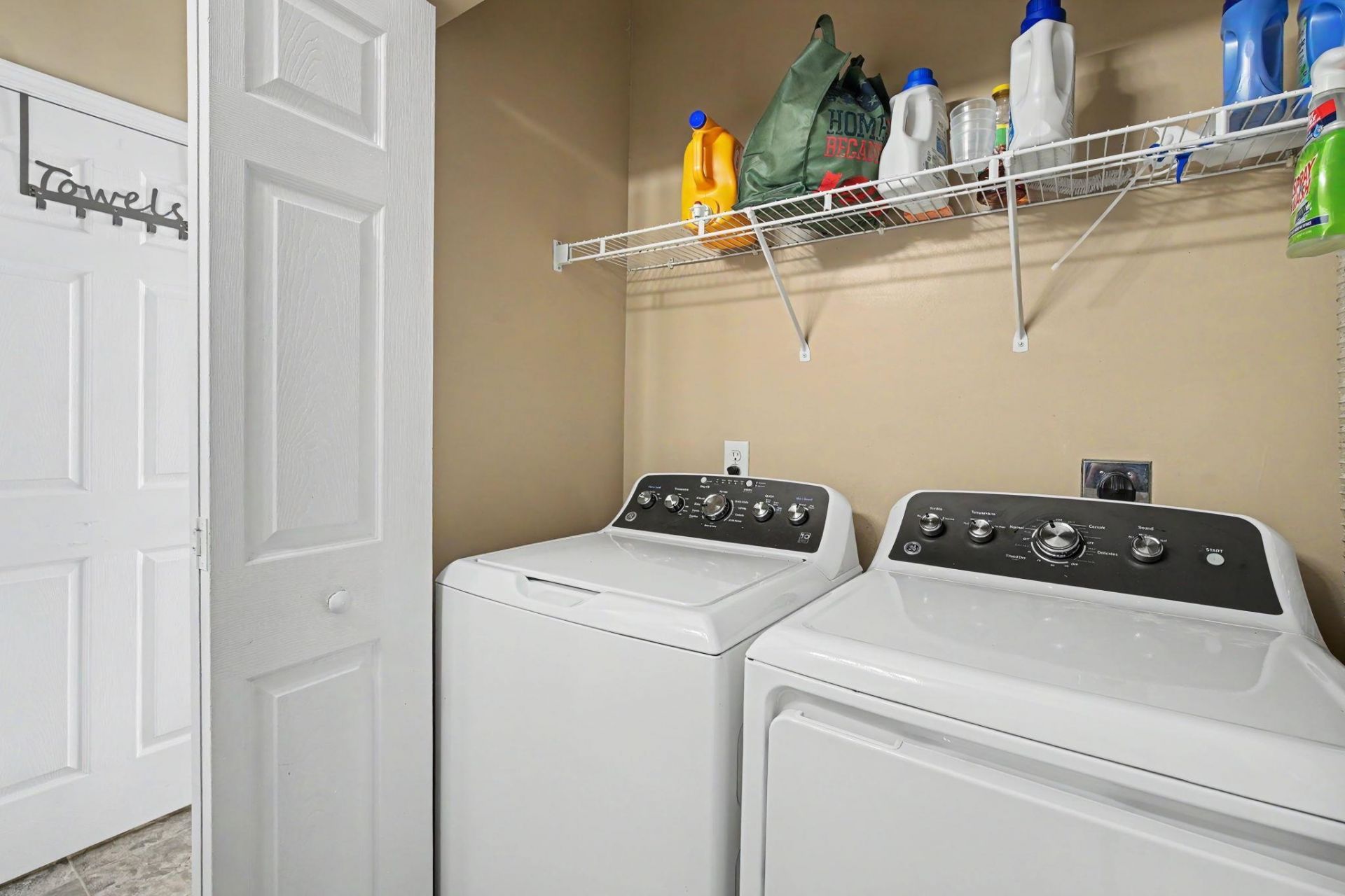 2478 Coastline Ct. Photo 19