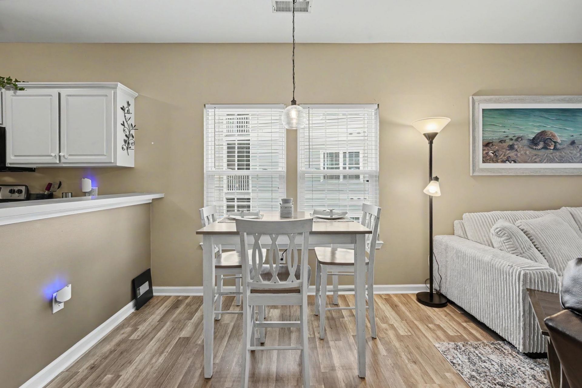 2478 Coastline Ct. Photo 7
